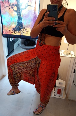 Szarawary, alladynki, haremki made in India